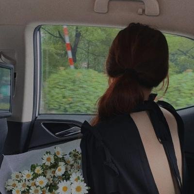 一直游到海水变蓝